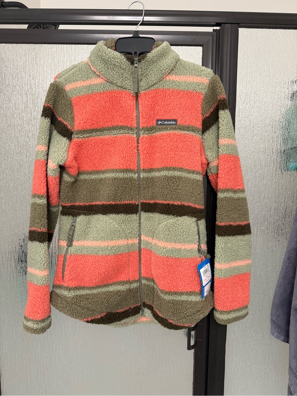 Columbia Women's Coral and Sage Fleece Sweater